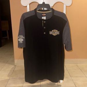 Large Harley Davidson short sleeve pull-over shirt